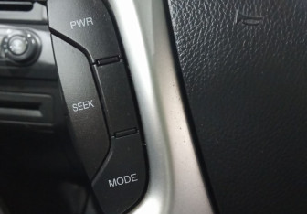 Подержанный автомобиль Chevrolet Captiva 2008 года (14 фото)