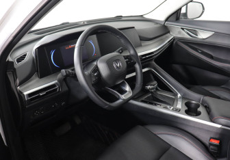 Подержанный автомобиль Changan CS35PLUS 2024 года (9 фото)