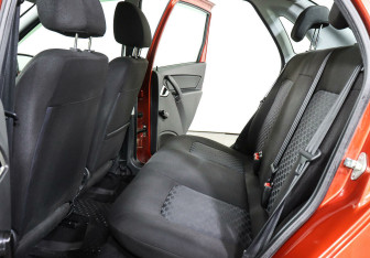 Подержанный автомобиль LADA (ВАЗ) Granta Sedan 2021 года (14 фото)