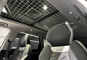 Подержанный автомобиль Geely Atlas 2024 года (16 фото)