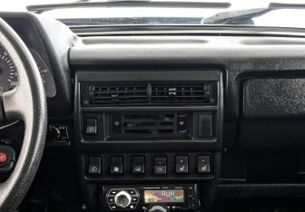 Подержанный автомобиль LADA (ВАЗ) 2121 (4x4) 2017 года (17 фото)