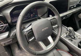 Подержанный автомобиль Haval H3 2024 года (14 фото)