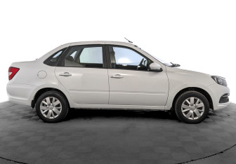 Подержанный автомобиль LADA (ВАЗ) Granta Sedan 2023 года (4 фото)