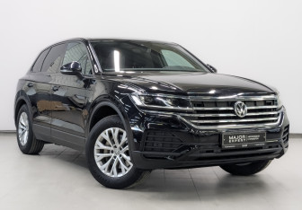 Подержанный автомобиль Volkswagen Touareg 2018 года (3 фото)