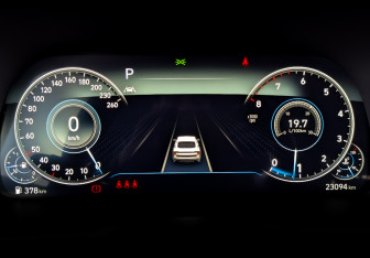 Подержанный автомобиль Hyundai Sonata 2023 года (13 фото)