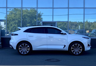 Подержанный автомобиль Changan UNI-K 2023 года (4 фото)