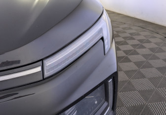 Подержанный автомобиль Москвич 3 2023 года (11 фото)