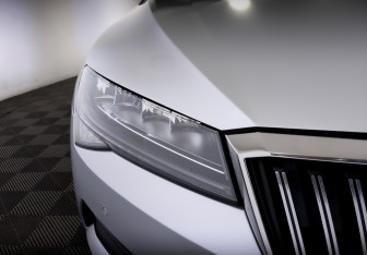 Подержанный автомобиль Skoda Superb Liftback 2021 года (17 фото)