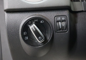 Подержанный автомобиль Volkswagen Tiguan 2011 года (13 фото)