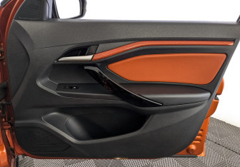 Подержанный автомобиль LADA (ВАЗ) Vesta Wagon 2019 года (24 фото)