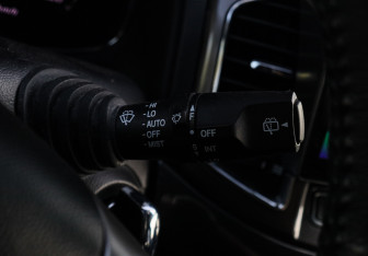 Подержанный автомобиль Chevrolet Captiva 2014 года (23 фото)