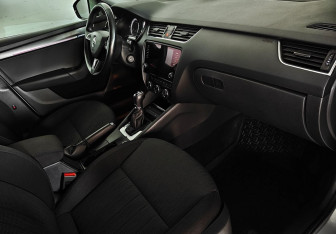Подержанный автомобиль Skoda Octavia Liftback 2017 года (11 фото)