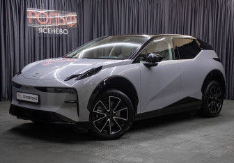 Подержанный автомобиль Zeekr X 2023 года (1 фото)