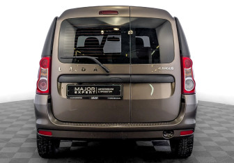 Подержанный автомобиль LADA (ВАЗ) Largus Wagon 2025 года (6 фото)