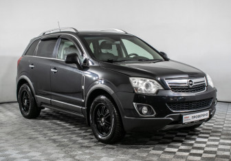 Подержанный автомобиль Opel Antara 2013 года (3 фото)