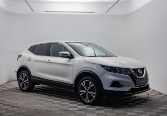 Подержанный автомобиль Nissan Qashqai 2023 года (3 фото)
