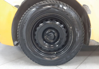 Подержанный автомобиль Hyundai Solaris Sedan 2017 года (9 фото)