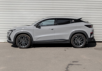 Подержанный автомобиль Changan UNI-T 2024 года (8 фото)