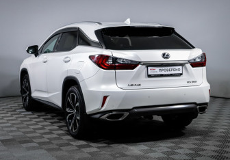 Подержанный автомобиль Lexus RX 2017 года (7 фото)