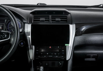 Подержанный автомобиль Toyota Camry Sedan 2016 года (13 фото)