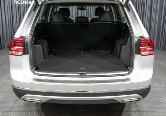 Подержанный автомобиль Volkswagen Teramont 2019 года (11 фото)