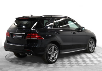 Подержанный автомобиль Mercedes-Benz GLE 2018 года (5 фото)