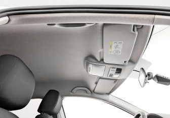 Подержанный автомобиль Skoda Rapid Liftback 2017 года (22 фото)