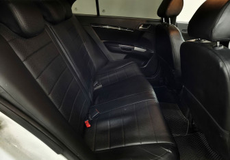 Подержанный автомобиль Geely Emgrand EC7 Sedan 2012 года (11 фото)