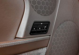 Подержанный автомобиль Porsche Boxster 2008 года (17 фото)