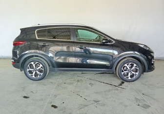 Подержанный автомобиль Kia Sportage 2019 года (8 фото)