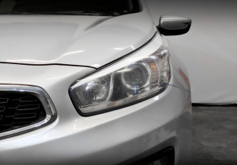 Подержанный автомобиль Kia Ceed Hatchback 2017 года (16 фото)