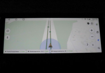 Подержанный автомобиль Toyota Land Cruiser Prado 2014 года (21 фото)