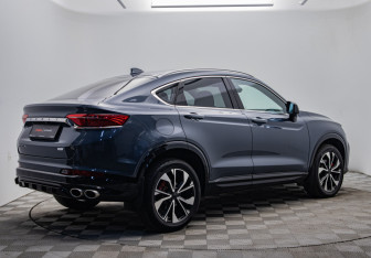 Подержанный автомобиль Geely Tugella 2023 года (5 фото)