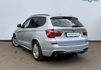 Подержанный автомобиль BMW X3 2014 года (7 фото)