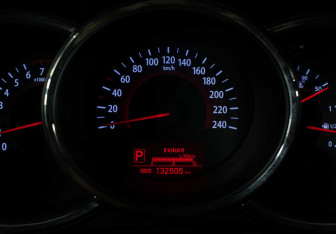 Подержанный автомобиль Kia Sorento 2011 года (13 фото)
