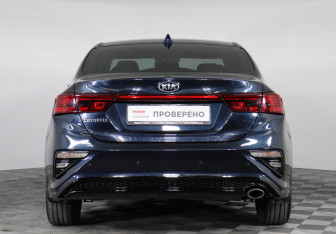 Подержанный автомобиль Kia Cerato Sedan 2021 года (6 фото)