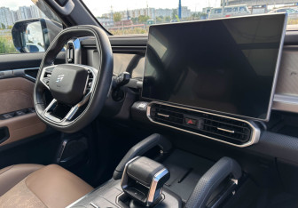 Подержанный автомобиль Jetour T2 2024 года (9 фото)