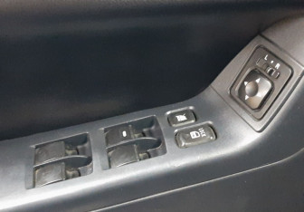 Подержанный автомобиль Mitsubishi Lancer Sedan 2007 года (16 фото)