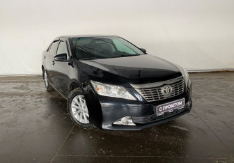 Подержанный автомобиль Toyota Camry Sedan 2014 года (3 фото)