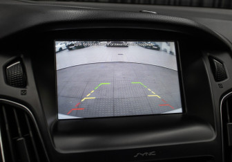 Подержанный автомобиль Ford Focus Hatchback 2017 года (19 фото)