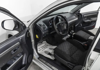 Подержанный автомобиль Great Wall Hover H3 2012 года (5 фото)