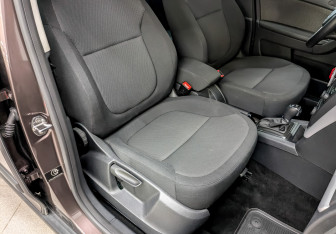 Подержанный автомобиль Skoda Yeti 2014 года (22 фото)