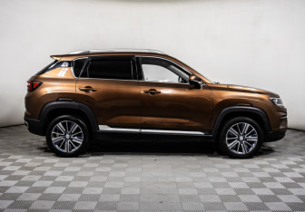 Подержанный автомобиль Changan CS35PLUS 2020 года (4 фото)