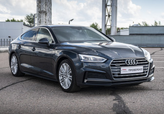 Подержанный автомобиль Audi A5 Liftback 2017 года (3 фото)