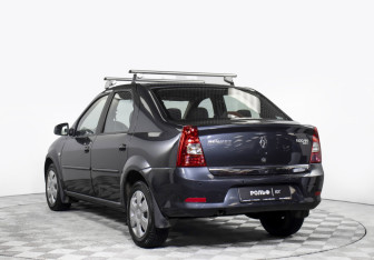 Подержанный автомобиль Renault Logan Sedan 2011 года (7 фото)