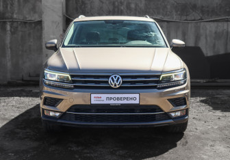 Подержанный автомобиль Volkswagen Tiguan 2018 года (2 фото)