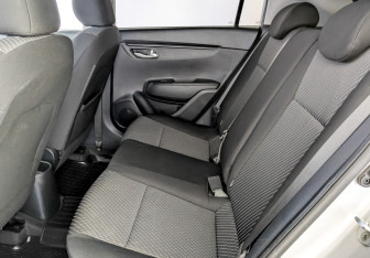 Подержанный автомобиль Kia Rio Hatchback 2019 года (12 фото)