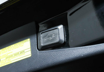 Подержанный автомобиль Toyota Highlander 2013 года (20 фото)