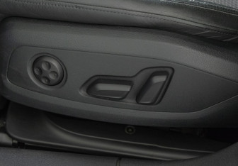 Подержанный автомобиль Audi A5 Liftback 2017 года (13 фото)