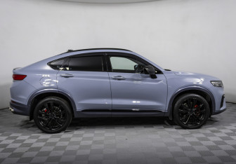 Подержанный автомобиль Geely Tugella 2022 года (4 фото)